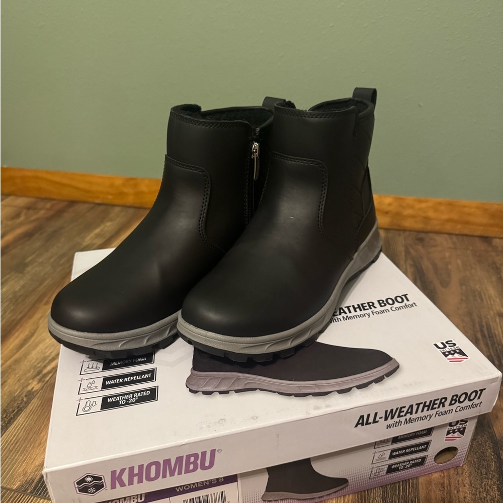Khombu Women's Black All-Weather Boots